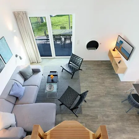 Holiday home 3 Bedroom Lovely In Lembruch-duemmer *